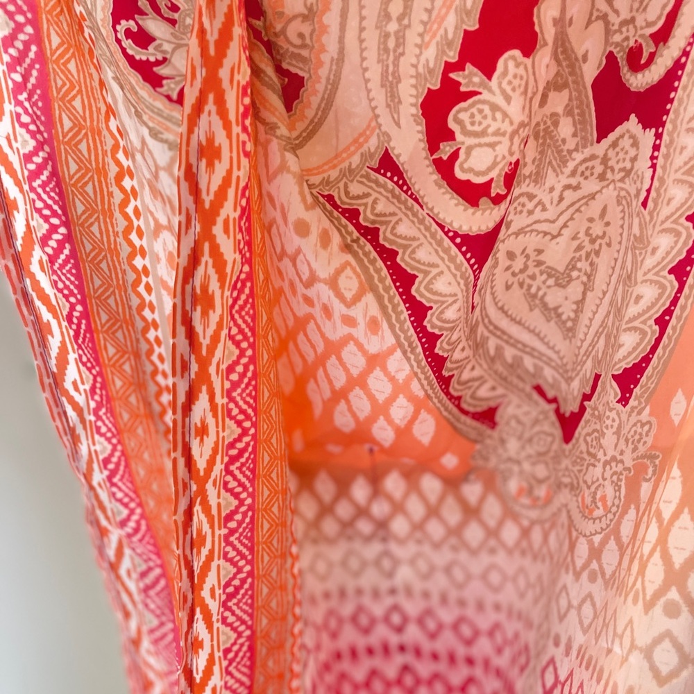 Chico’s Boho Pattern Top - Picture 4 of 8